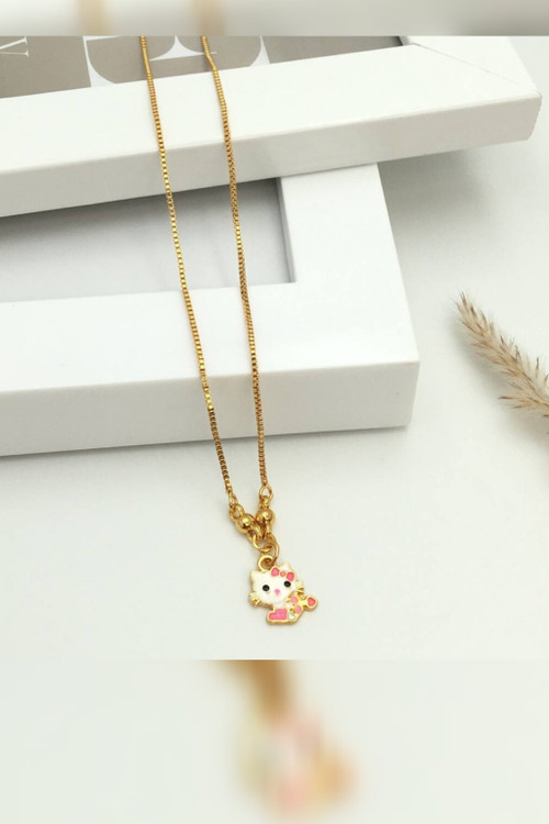 خرید گردنبند قیمت مناسب_گردنبد رنگ ثابت بچگانه_گردنبند دخترانه_گردنبند عروسکی طلایی_گردنبند کیتی