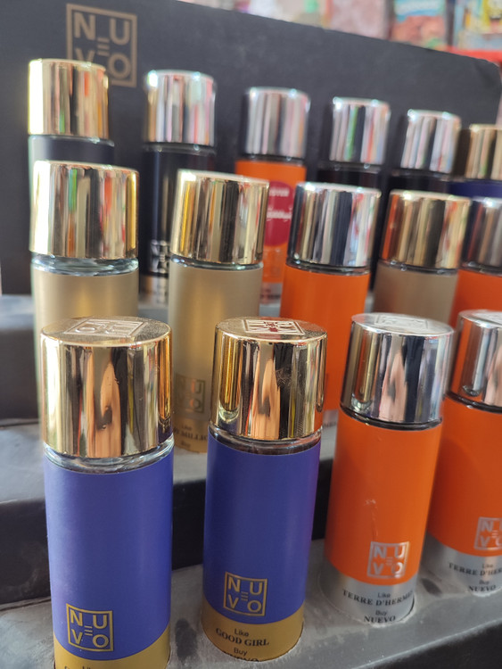 قیمت خرید عطرهای نوئوو_noevo_عطرباماندگاری بالا_عطر اسانس خالص_عطرهای ۴۸ساعته_عطر های خاص_عطرکادویی_عطرقیمت مناسب