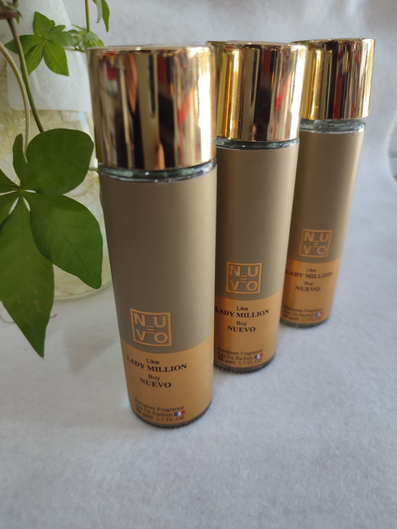 عطرنوئوو_LADY MILLION