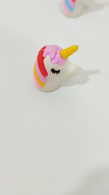 سرمدادی سیلیکونی اسب تکشاخ زرد